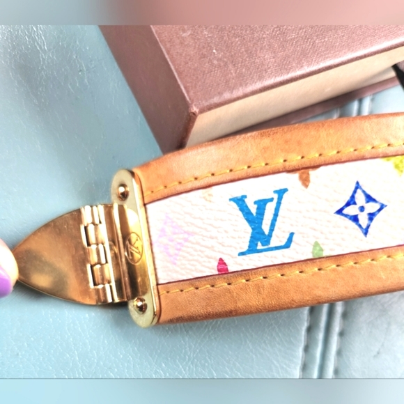 VTG LOUIS VUITTON White Monogram Multicolor 2004 Wide Gold Chunky Latch Bracelet - Picture 15 of 16